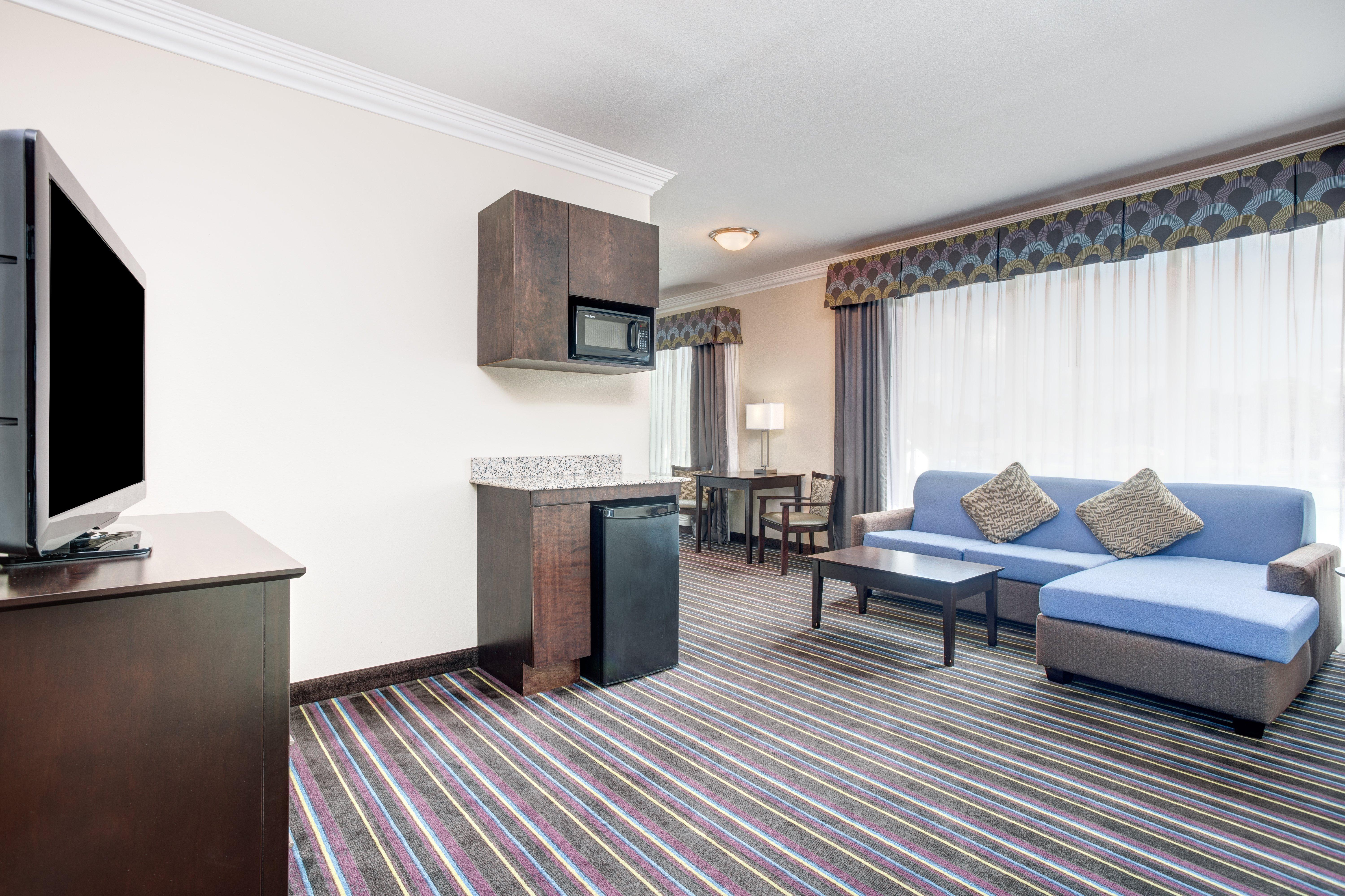 Holiday Inn Express & Suites Raceland - Highway 90 By Ihg Екстер'єр фото